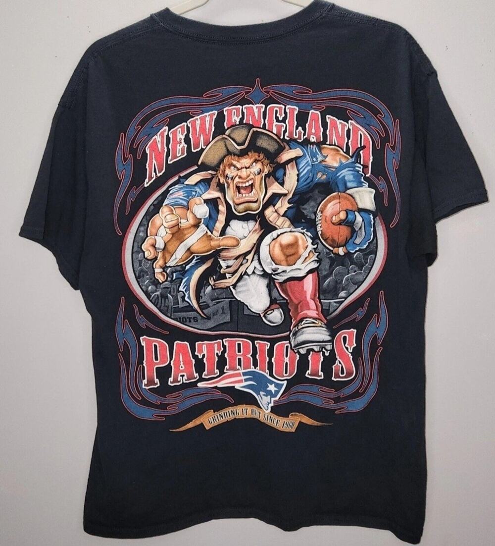 NEW ENGLAND PATRIOTS Double Sided T-Shirt Majestic Mullet Mens sz L Majestic